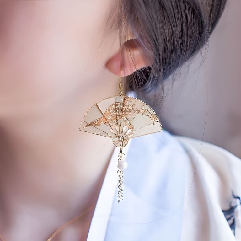 Oriental Fan Tassel Earrings in Silver Tone