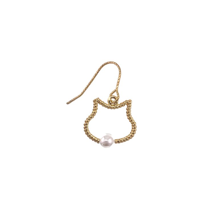 Purrfect Pearl Hook Earrings in Gold Tone
